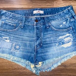 Hollister Jean shorts size 9